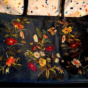 Bueno embroiled shoulder purse